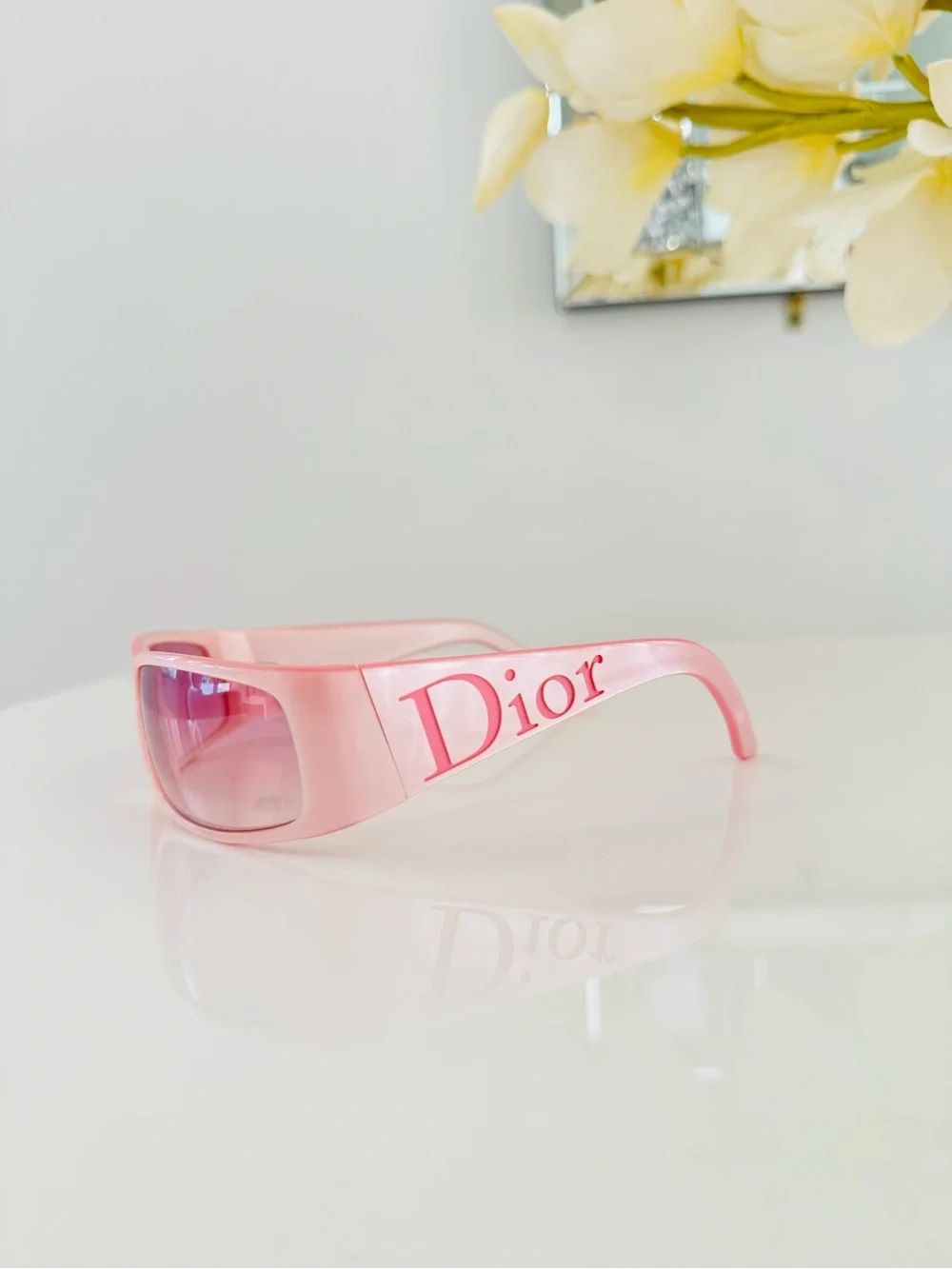 RARE🍒Christian DIOR Your Dior pink logo Y2K sunglasses John Galliano Era.